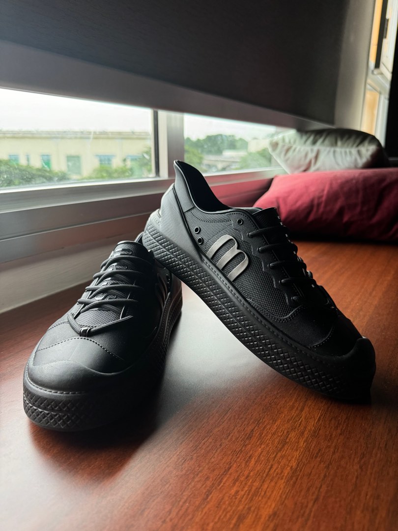 Melissa Combat Sneakers Black Women s Fashion Footwear Sneakers on Carousell