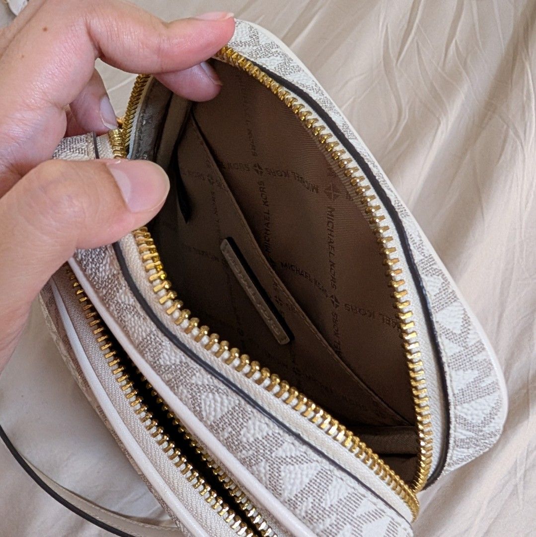 Michael Kors Sakura Bag Japan Exclusive Women s Fashion Bags Wallets Cross body Bags on Carousell