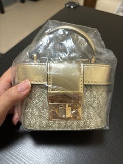 （分類：）位於 。 由 pinklady 提交（商品編號 1322967932，圖片 1）。簡介： 。