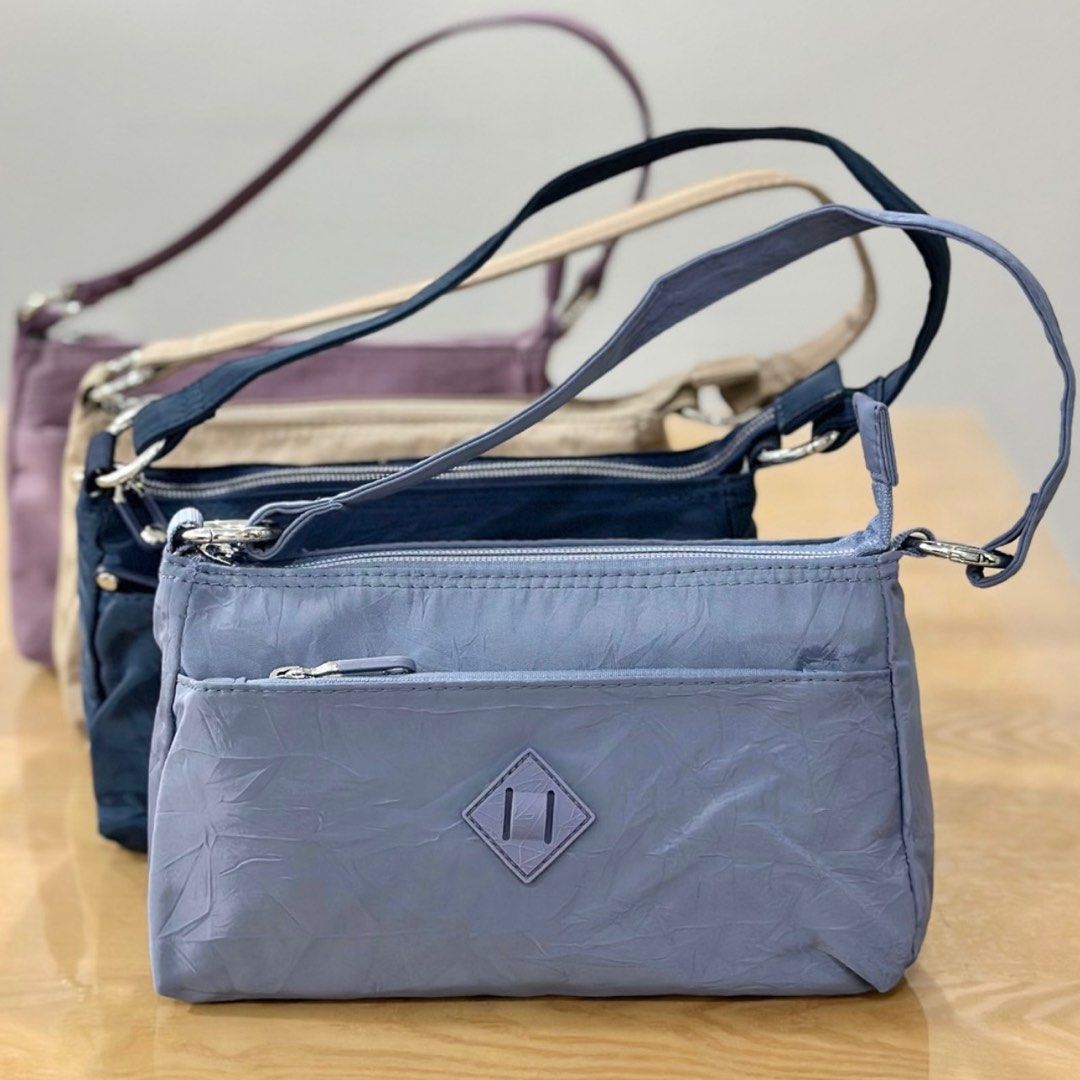 NEW Nylon Shoulder Crossbody Bag Very lightweight comfortable to carry