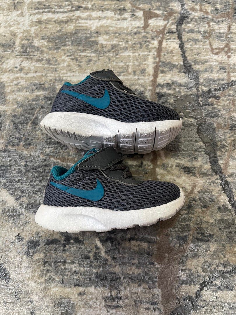 Nike Prewalker Shoes Anak size Eur 19.5 Bayi Anak Baju Bayi di Carousell