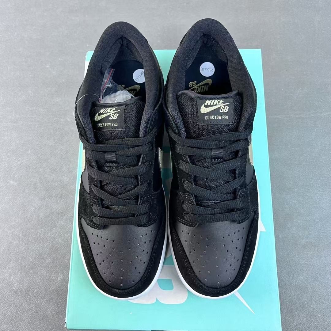 Nike SB Dunk Low Pro Takashi Men s Fashion Footwear Sneakers on Carousell
