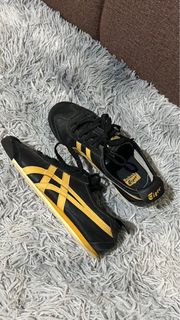 (Category: ) located in . Submitted by tailorthriftph (Listing ID 1323064195, Image 1). Description: .