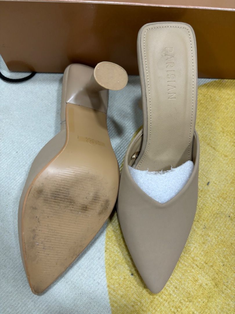 Parisian Heels (Category: Heels) located in Quezon City. Submitted by jazz_declutter (Listing ID 1323075474, Image 3). Description: Used once RFS: need na mag declutter .