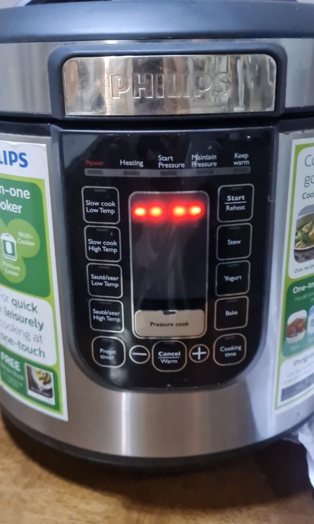Philips multicooker HD2237 (Category: Cookers) located in Pasig City. Submitted by ustaq (Listing ID 1322976873, Image 2). Description: Philips multicooker HD2237 used but still in good working condition with mininal flaws. Pm me to see actual video.
