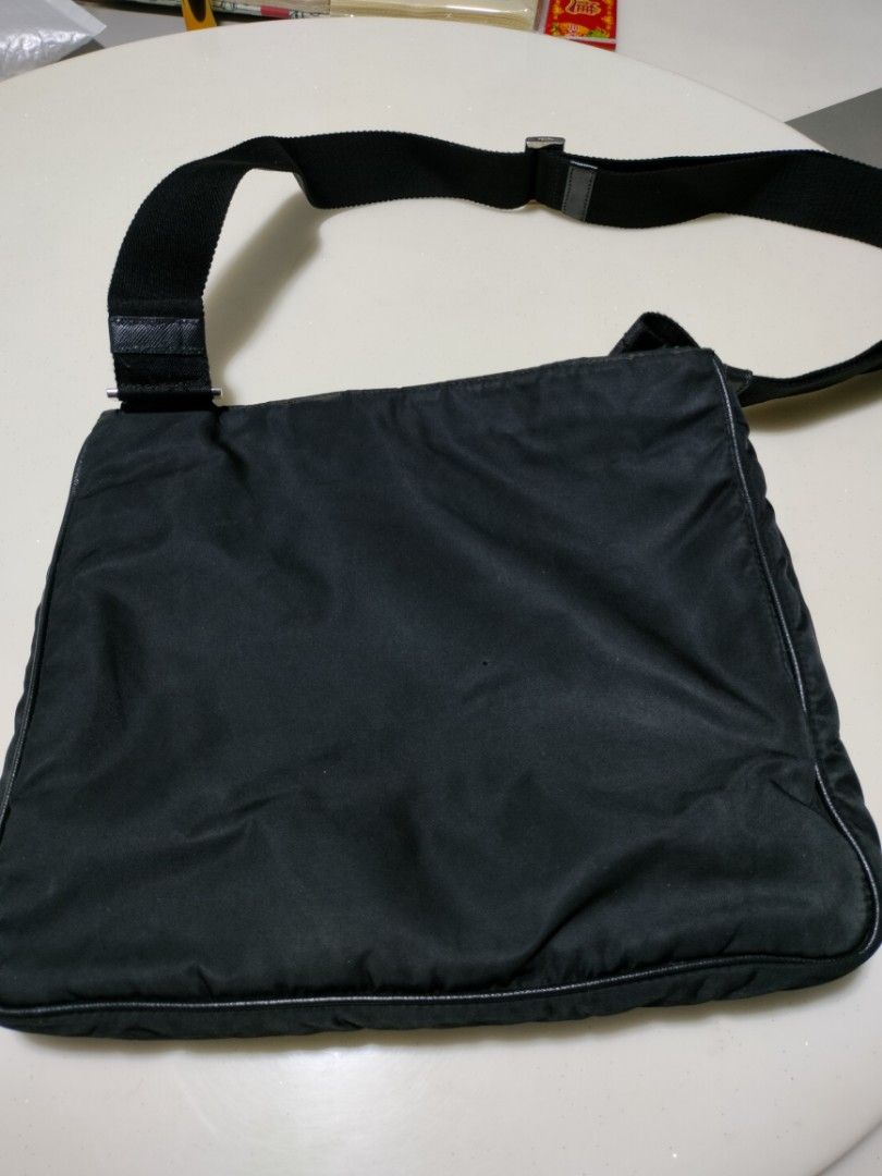 Prada 2vh563 store