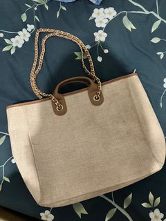 (Kategori: ) berada di . Dikirim oleh haputra (ID iklan 1323047222, Gambar 1). Deskripsi: .