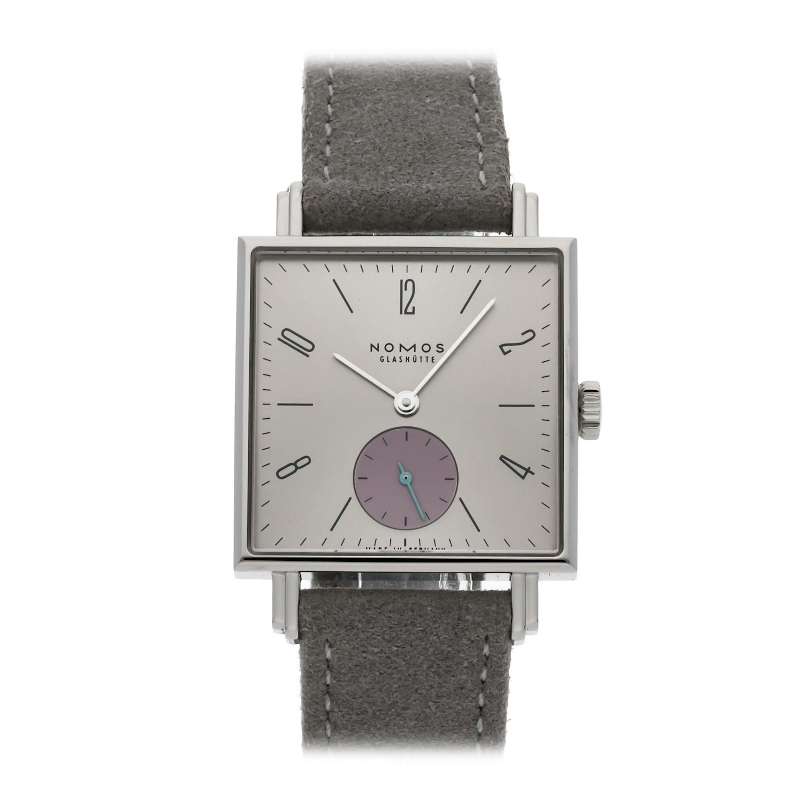 Pre Owned Nomos Glashutte Tetra Die Unerreichbare 477