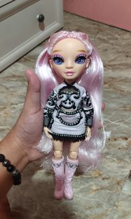 (Category: ) located in . Submitted by bratzified123 (Listing ID 1322959538, Image 1). Description: .