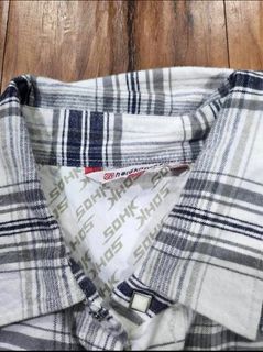 (Category: ) located in . Submitted by 4ltergoods (Listing ID 1323029696, Image 1). Description: .