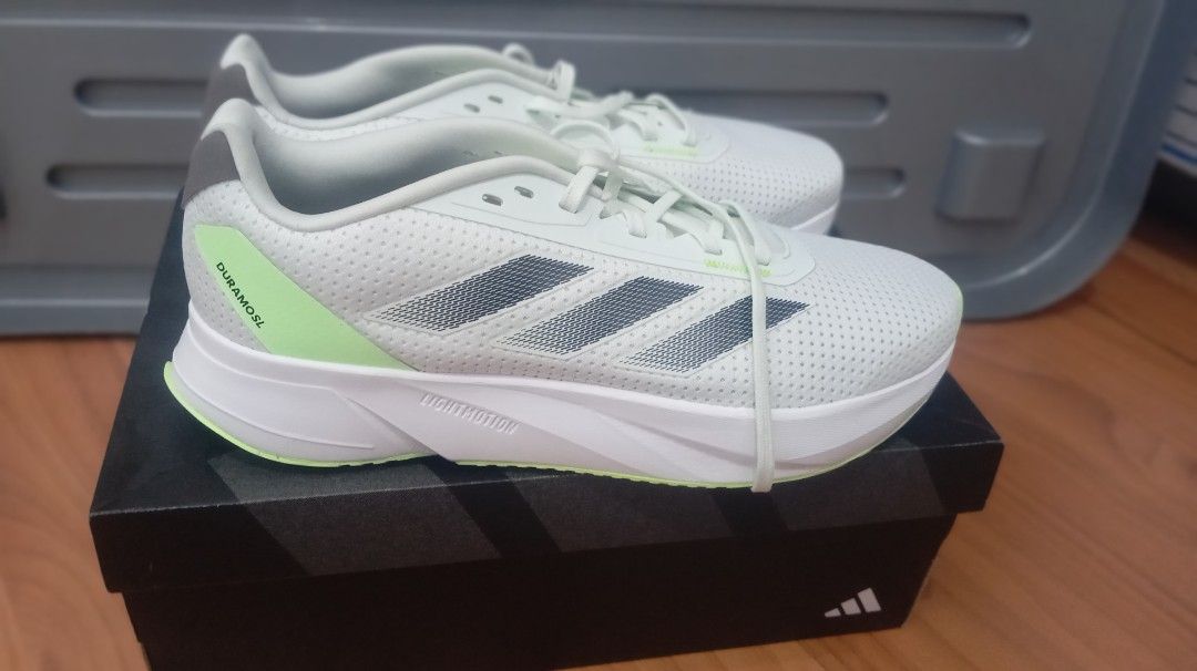 Sepatu Adidas murah