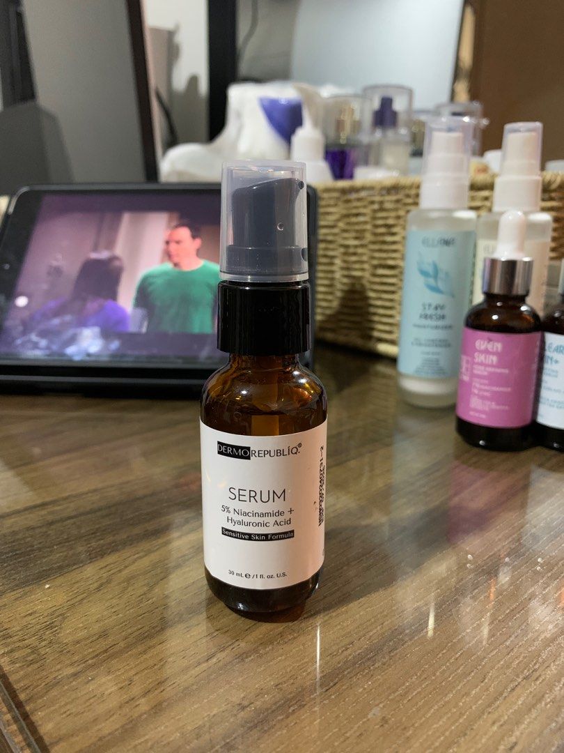 Skin care/ make up decluttering (Category: Face Care) located in Calamba. Submitted by prelovedbyj7 (Listing ID 1322921505, Image 2). Description: I can sell individually. - QV face Moisturizer - Ellena Products: 1. Stay Fresh Moisturizer 2. Stay Fresh Multi Mist 3. Even Skin Serum 4. Clear Skin Serum - Good Molecules Niacinamide Brightening Toner - Dermorepubliq Niacinamide Serum - Celeteque Micellar Milk - Careline Brow Fiber - Zeesea make up s