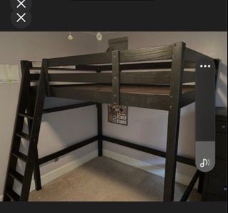 (Category: ) located in . Submitted by ww_cinna (Listing ID 1322992933, Image 1). Description: .