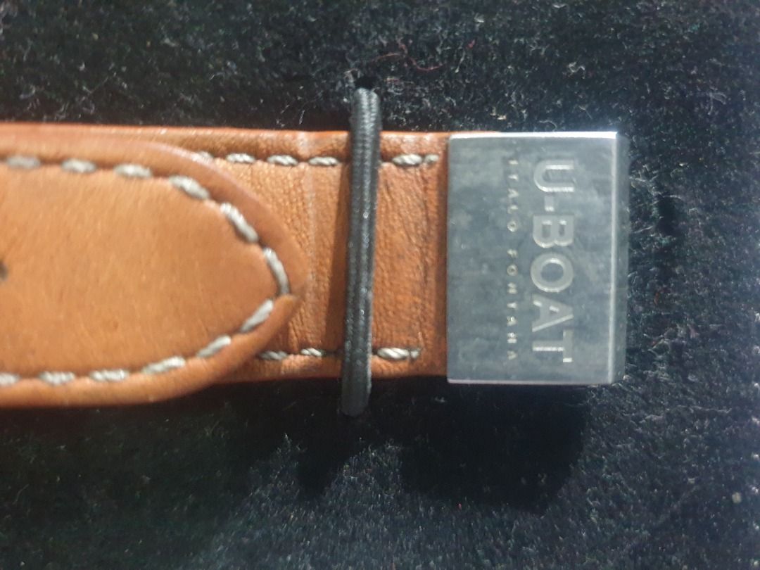 U Boat Leather Strap and Buckle Clasp (Category: Luxury Watches) located in Manila. Submitted by jake.jake6 (Listing ID 1323058264, Image 2). Description: U Boat Original almost new 1. Genuine Leather Strap 2. Stainless Deployant Clasp. If bought each is EUR220 or PhP37K both plus Shipping plus Customs. Only P15k. https://www.uboatwatch.com/product/spare-buckle-deployante-20-ss/ .