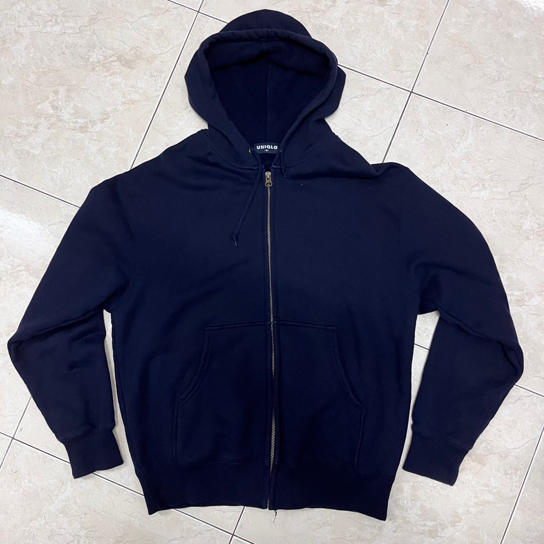 UNIQLO HOODIE ZIPPER Men s Fashion Tops Sets Hoodies on Carousell