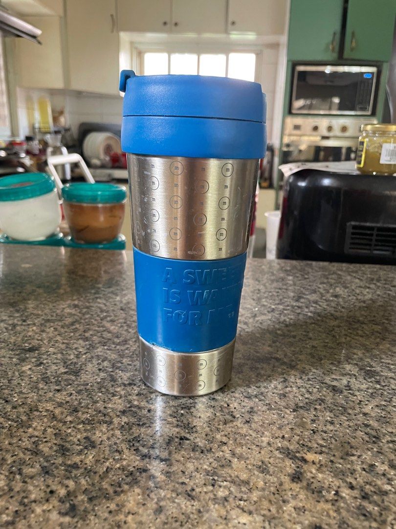 Various Tumblers (Category: Water Bottles & Tumblers) located in Quezon City. Submitted by e95dlo (Listing ID 1322917815, Image 2). Description: Take all for P1800 Hi nagbabawas lang po ng gamit sa bahay :) tumblers na hindi na po nagagamit Hydrofresh Tumbler 800ml Blue - 550 (w cosmetic scars) AquaFlask Silver 300ml - 400 (w stains) Aptonia Sports Bottle 600ml - 200 Starbucks Tumbler Singapore 700ml - 480 Starbucks Tumbler Sabah 700ml - 480 M&Ms