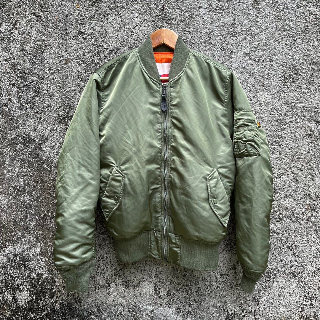 Vintage Alpha Industries Reversible Bomber Jacket Men s Fashion Coats Jackets and Outerwear on Carousell