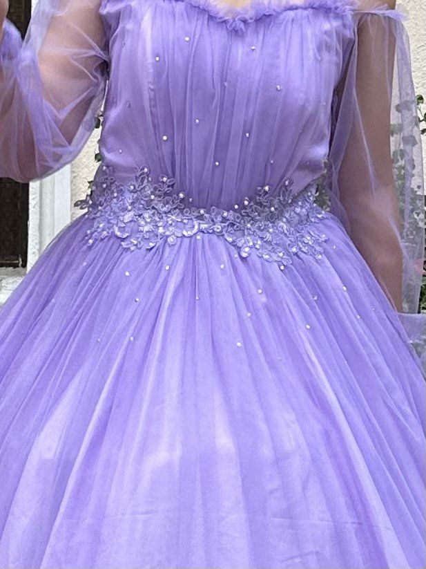 Violet gown with petticoat (Category: Evening dresses & gowns) located in Manila. Submitted by k_decluttering (Listing ID 1322956976, Image 3). Description: FOR SALE!!! Used once for an event. Good as new Small to medium size Loc: Manila.