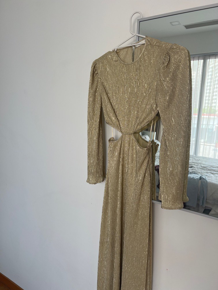 Vita Grace long gold dress with cutout waist, Women's Fashion, Dresses & Sets, Evening dresses & gowns on Carousell Vita Grace long gold dress with cutout waist, Women's Fashion, Dresses & Sets, Evening dresses & gowns on Carousell