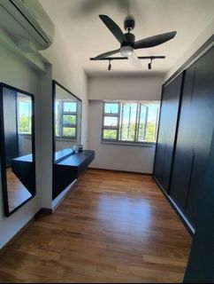 (Category: ) located in . Submitted by ferrariboeing (Listing ID 1323040181, Image 1). Description: .