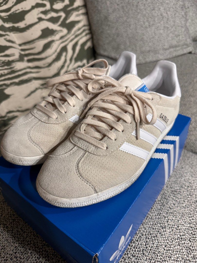 adidas gazelle silver green womens adidas Gazelle Indoor Pink Cloud White main image 0