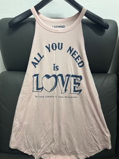 （分類：）位於 。 由 ooovia 提交（商品編號 1318188205，圖片 1）。簡介： 。