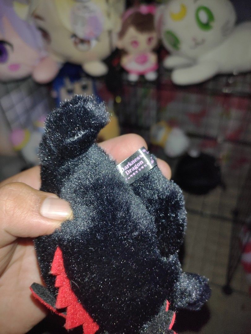 Amufun Amuse Darkness Dragon Charm (Category: Designer & Blind Box Toys) located in Mamburao. Submitted by rogerhabbitz (Listing ID 1318257724, Image 3). Description: .