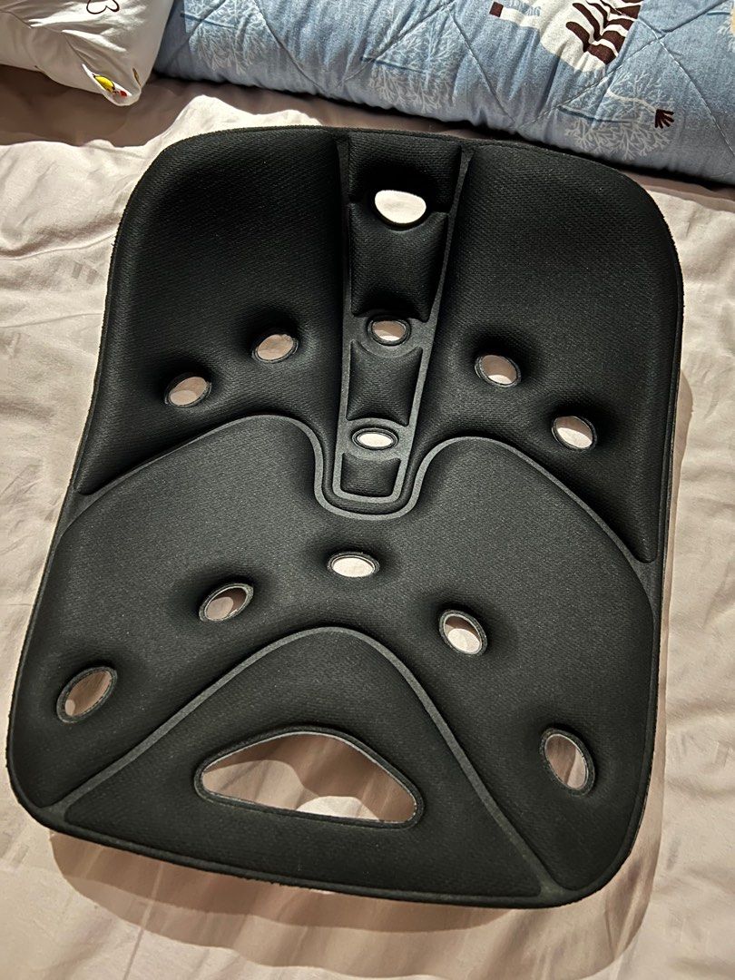 Back joy cushion 2025