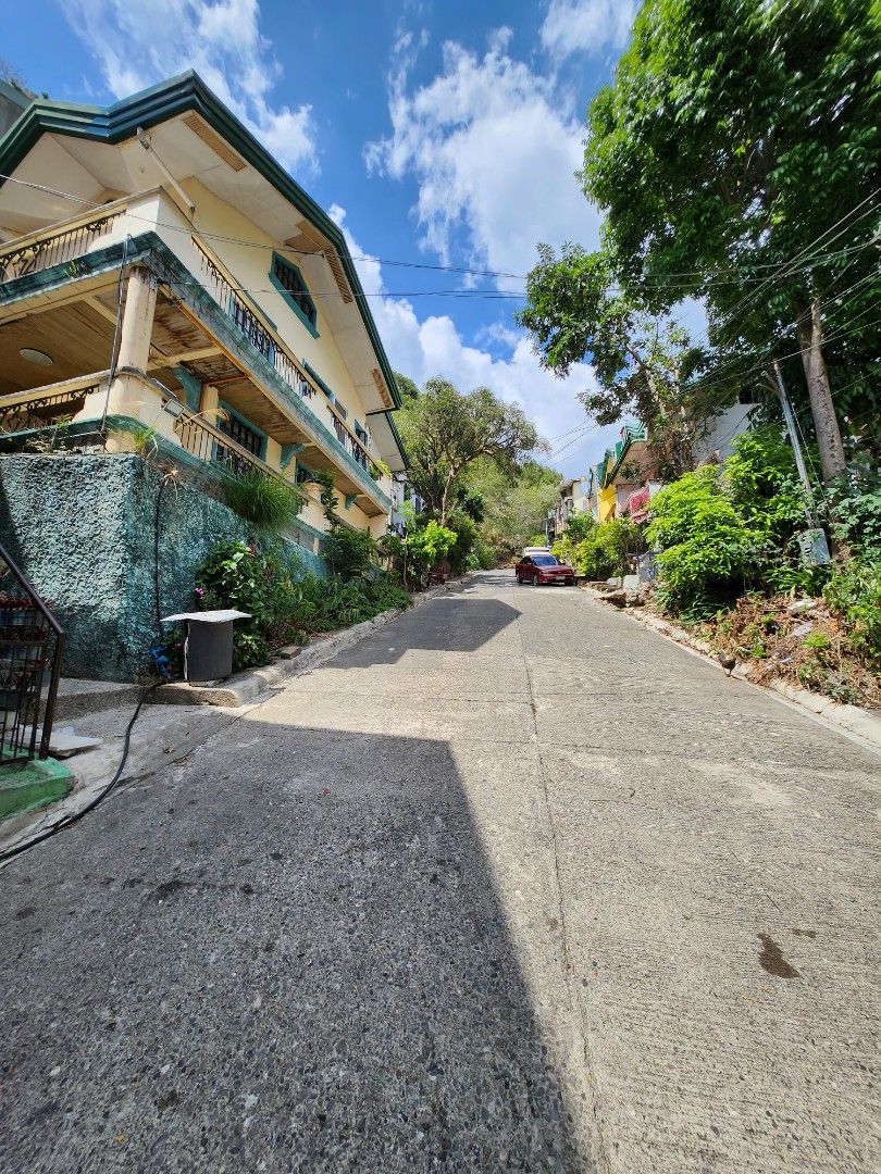 Baguio Town House Lexber Kenon (Category: Townhouse) located in San Mateo. Submitted by petetison (Listing ID 1318146653, Image 2). Description: Town House Lexber Homes Kenon Unused since turn over need to upgrade and face-lift 36 sqms. provision for loft or second floor 1.5m 0918 919 3875.