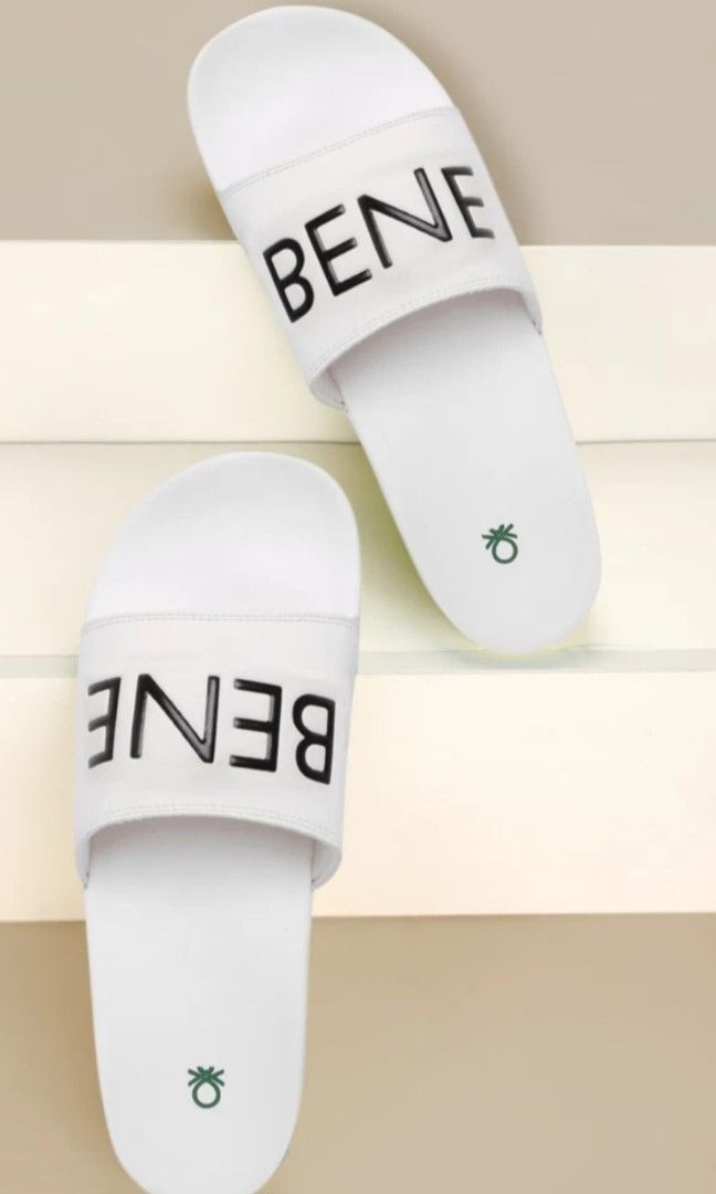Flip flops benetton store