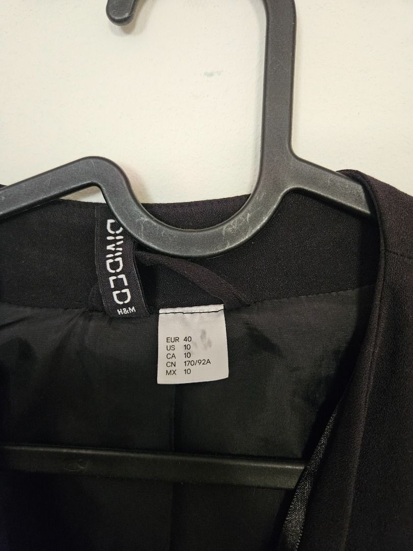 Black Casual Coat (Category: Coats, Jackets and Outerwear) located in Quezon City. Submitted by clairtreasures (Listing ID 1318249736, Image 3). Description: RFS. Decluttering Color may vary due to room lighting..