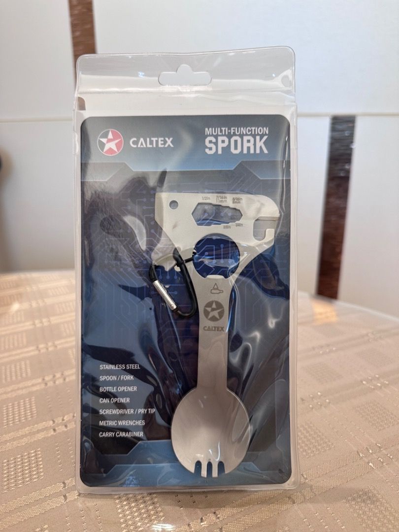 Brand new multi-function fork （分類：餐具和餐具）位於 Hong Kong。 由 mmymel 提交（商品編號 1318165608，圖片 1）。簡介： Brand new, great for camping😉。
