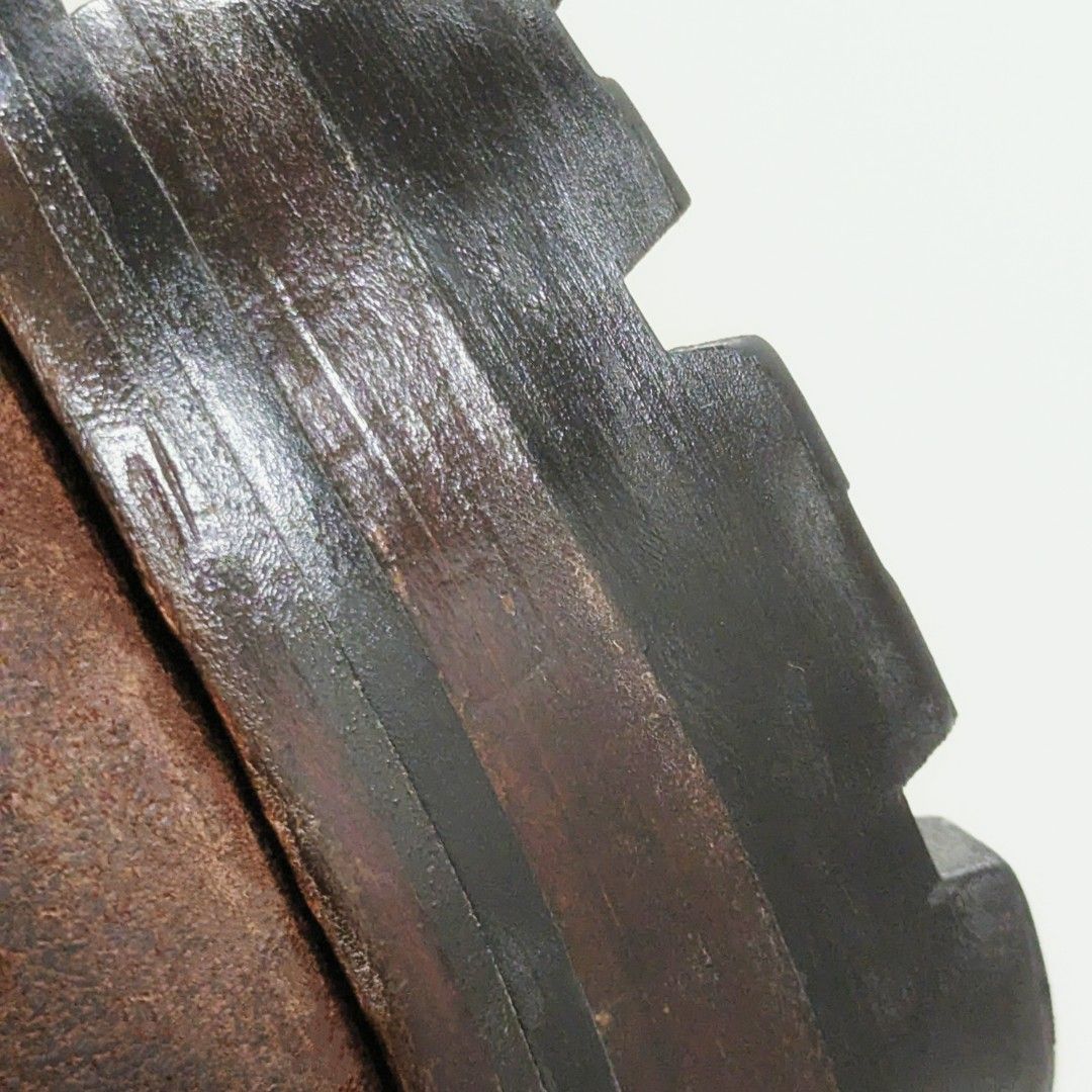 Brown Leather Dye 1ml/2ml/3ml/4ml/5ml - Dark Colour Edge Dressing Paint  Coating (Fiebings Edge Kote), Hobbies & Toys, Stationery & Craft, Craft  Supplies & Tools on Carousell