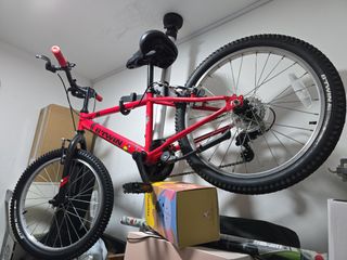 (Category: ) located in . Submitted by haha881 (Listing ID 1318194998, Image 1). Description: .