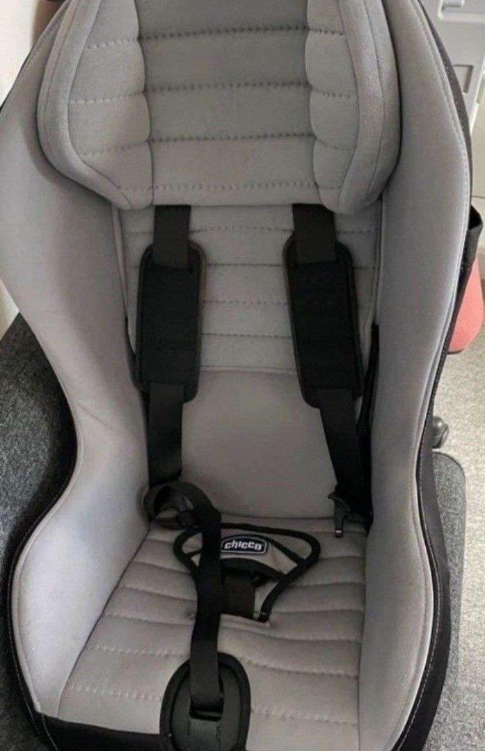Chicco xpace car seat 2025