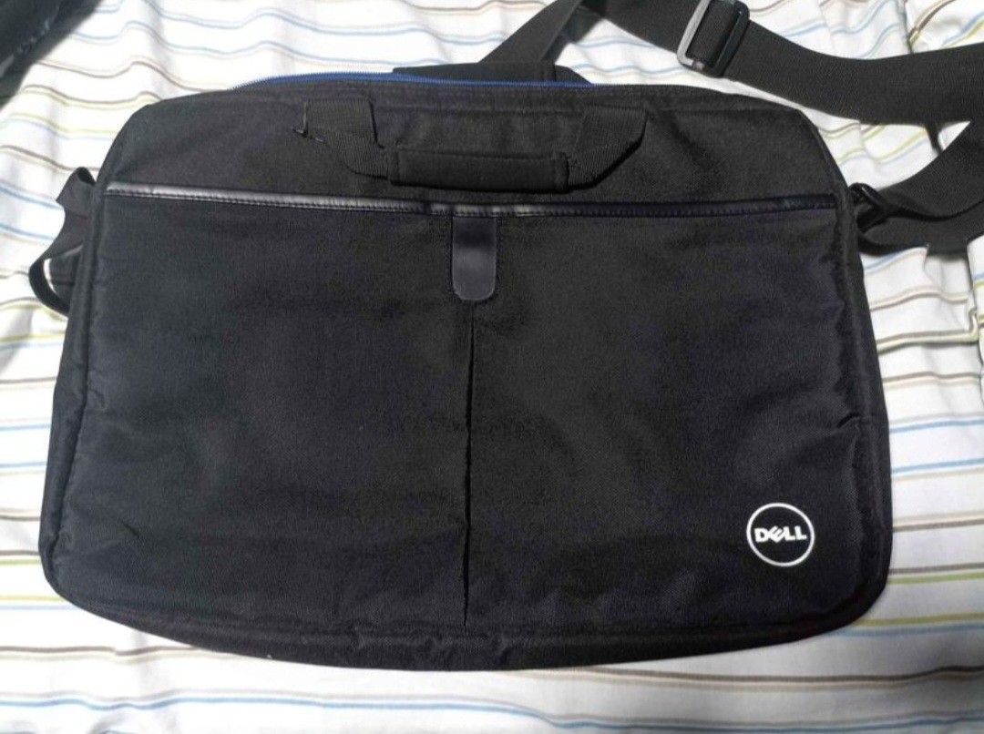 Dell laptop bag (Category: Laptops & Notebooks) located in Pasig City. Submitted by gunmetalgrey31 (Listing ID 1318231815, Image 1). Description: Dell laptop bag for sale Overall good condition No tears; zippers working properly 300 firm Location: Pasig, Metro Manila.