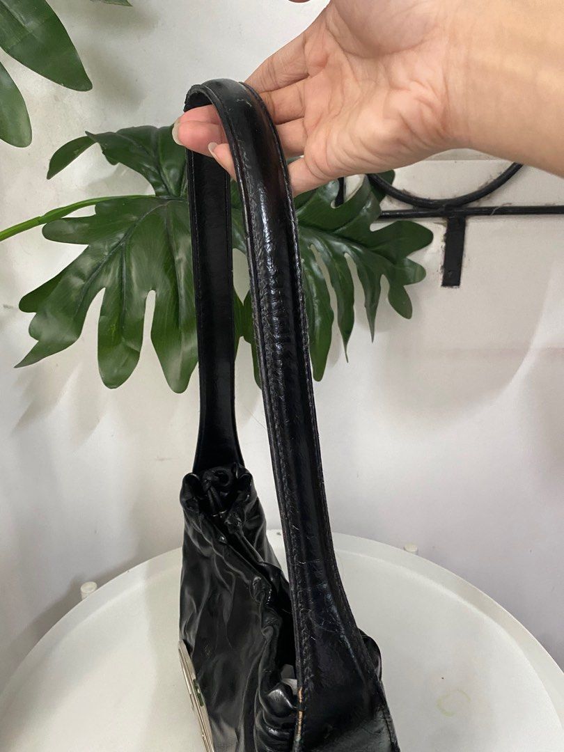 Diesel Shoulder Bag (Category: Luxury Bags & Wallets) located in Santa Rosa. Submitted by sassycollection. (Listing ID 1318180878, Image 2). Description: Good condition Silver hardwares Shoulder Bag Unisex Rare edition of Diesel release.