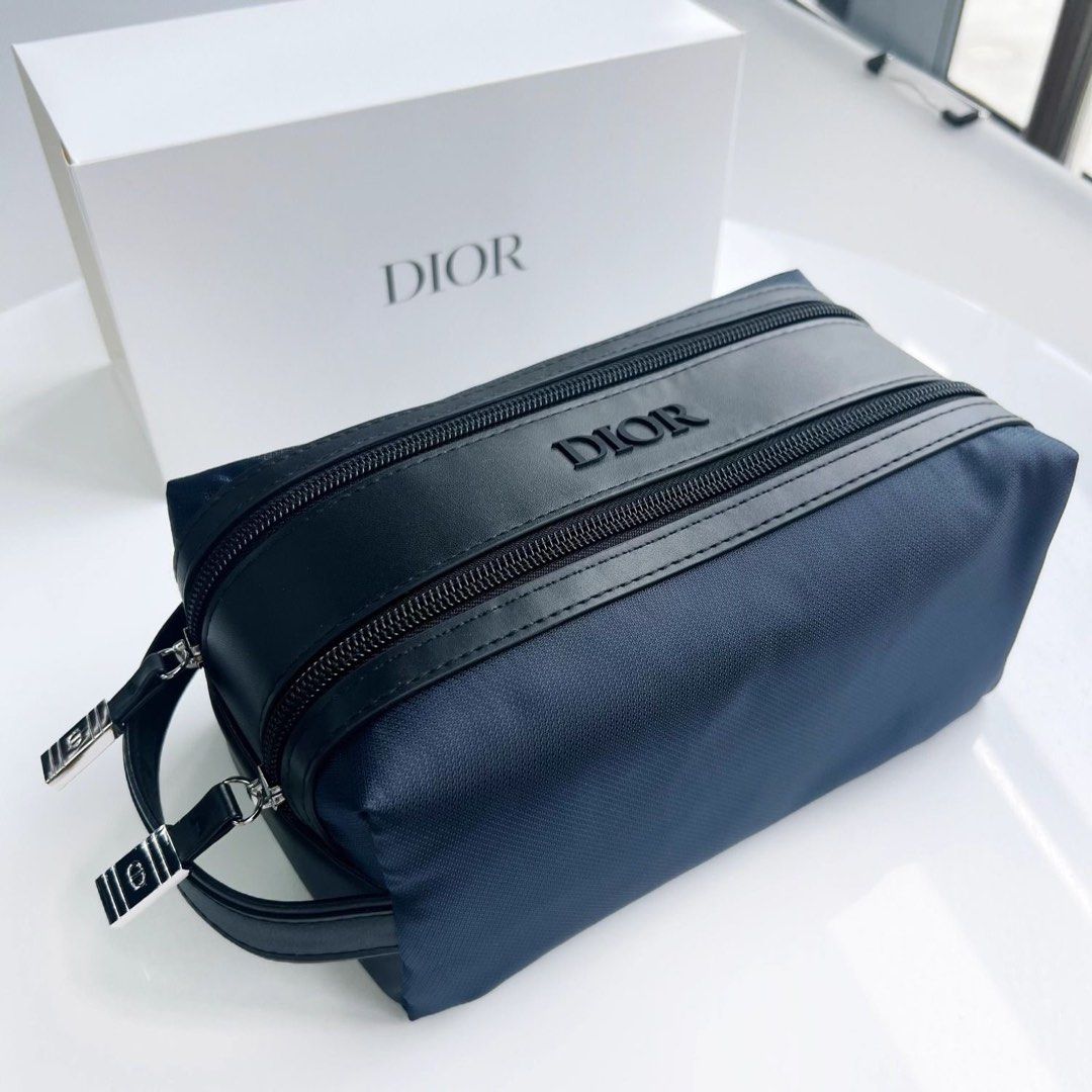 Dior men's toiletry bag clearance