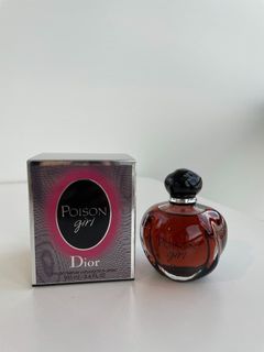 (Category: ) located in . Submitted by perfume.haven (Listing ID 1318113630, Image 1). Description: .