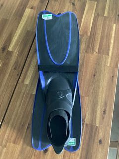(Category: ) located in . Submitted by squealdeals (Listing ID 1318072678, Image 1). Description: .