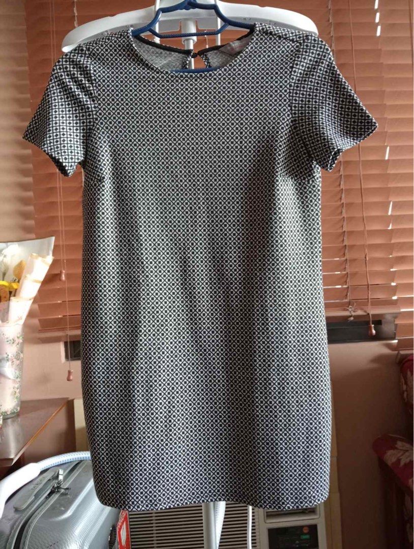 Dorothy Perkins Tshirt Dress (Category: Dresses) located in Quezon City. Submitted by _bellec (Listing ID 1318116088, Image 3). Description: Rarely used, no flaws.