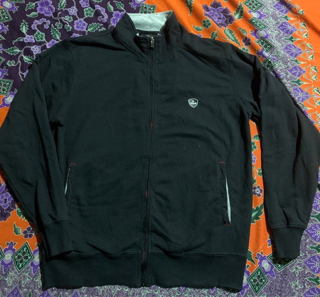Dunlop sweater