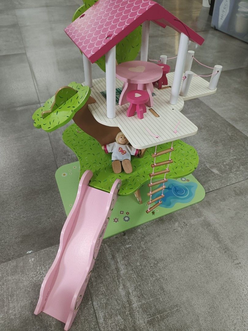 Rosebud village treehouse new arrivals