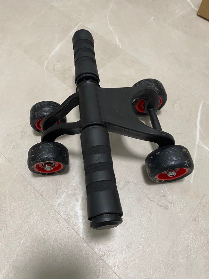 Exercise Roller (Category: Cardio & Fitness Machines) located in Singapore. Submitted by hookerhooker (Listing ID 1318086738, Image 1). Description: .