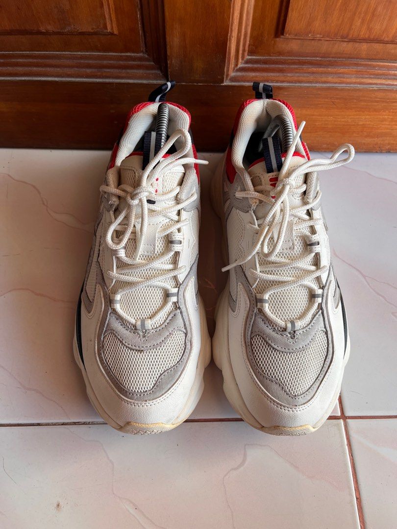 Sepatu Scarpe Fila Balenciaga Fila Shoes, Fesyen Pria, Sepatu