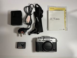 （分類：）位於 。 由 philo_soldphy 提交（商品編號 1318162374，圖片 1）。簡介： 。