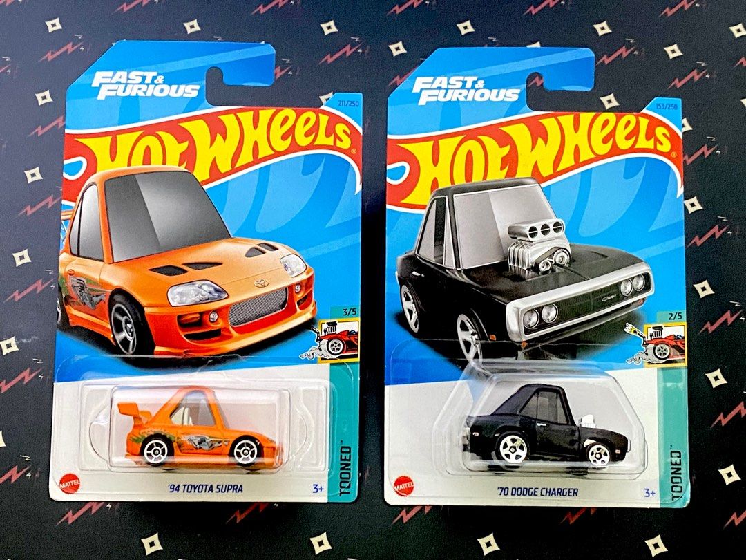 Hot Wheels Tooned Toyota Supra > Hotwheels Dodge Charger Fast