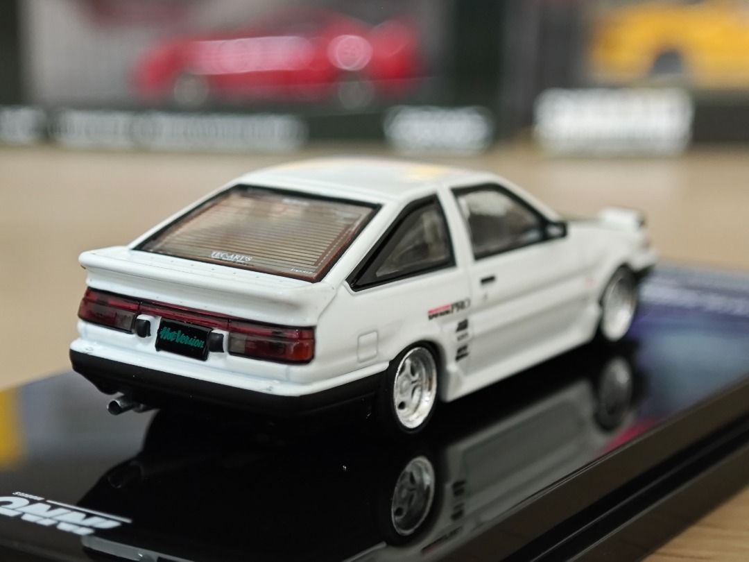 INNO64 Toyota AE86 土屋圭市1:64, 興趣及遊戲, 玩具& 遊戲類- Carousell