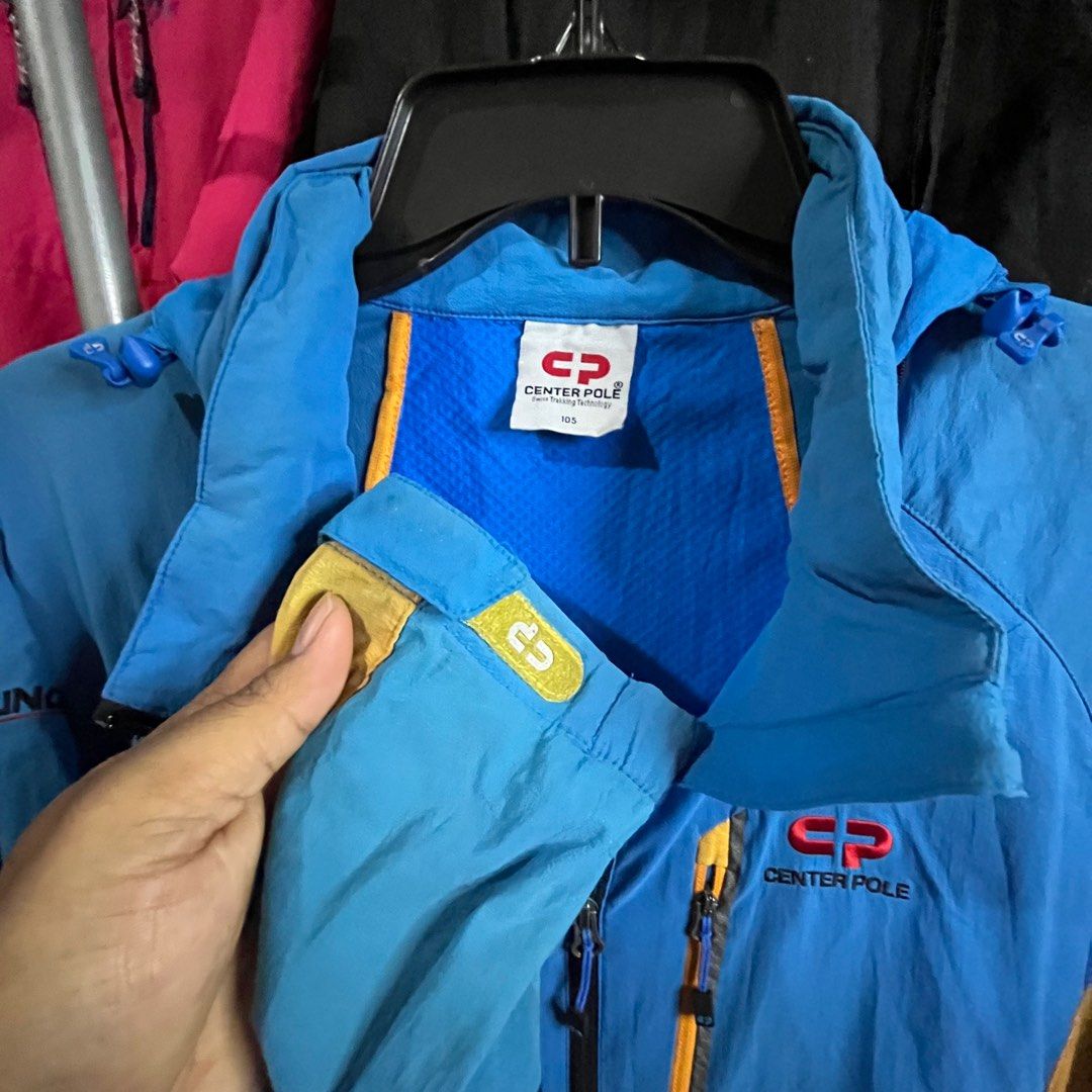 Jaket treking center pole gorpcore gorppad