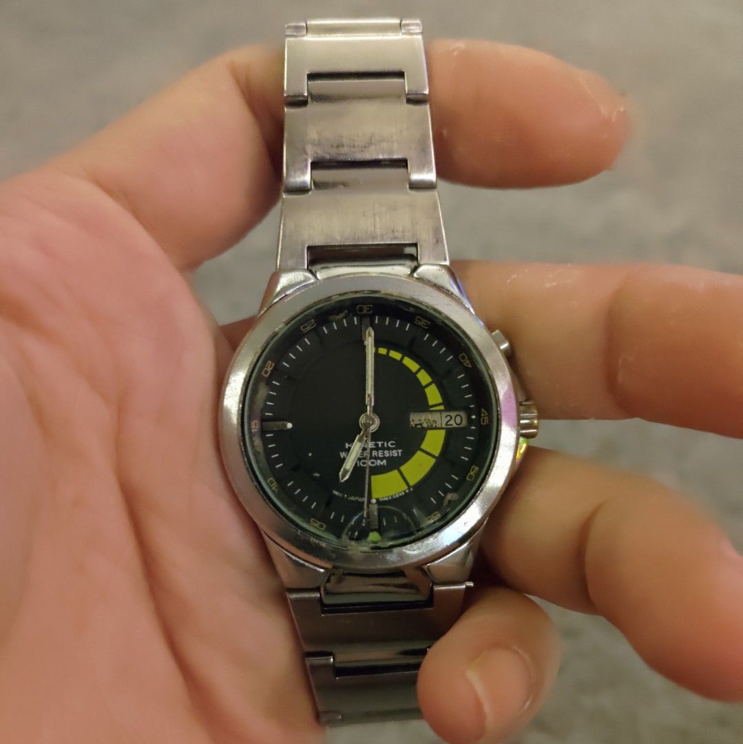 Jam tangan kinetik original 2025
